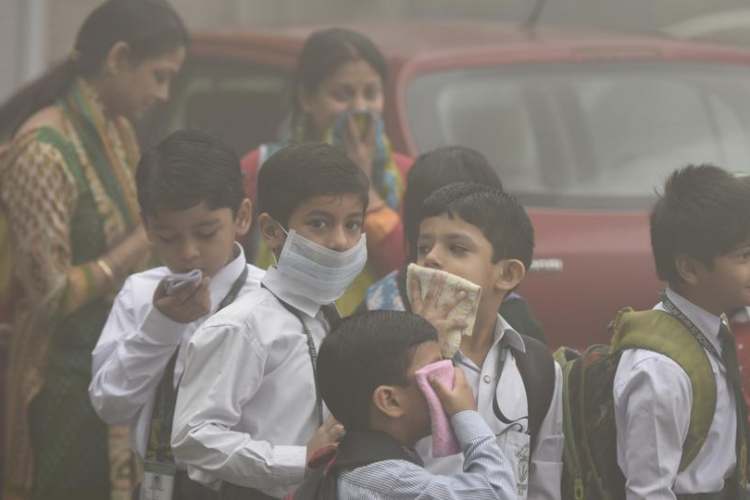 Primary schools to be shut in Delhi from Saturday due to poor air quality