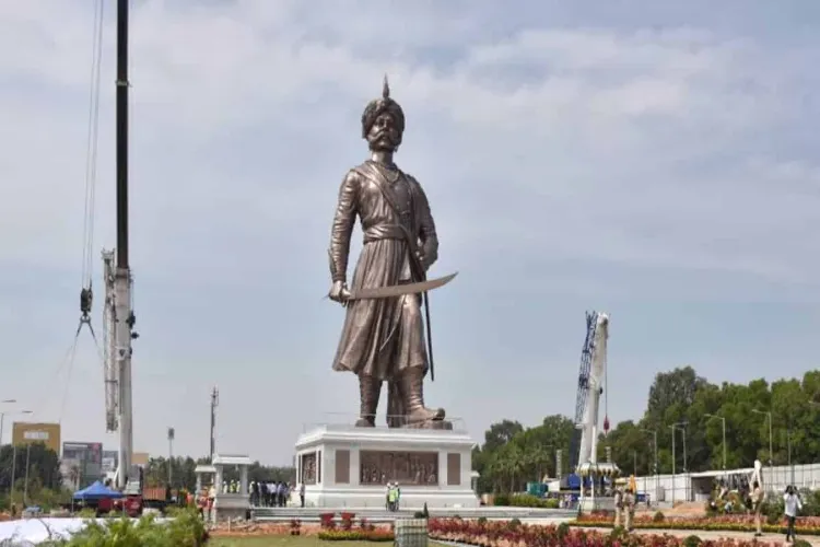 Statue of Prosperity in Bengaluru