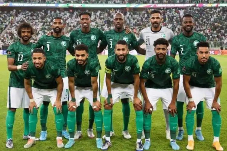 The victorious Saudi Arabian Football team (Twitter)