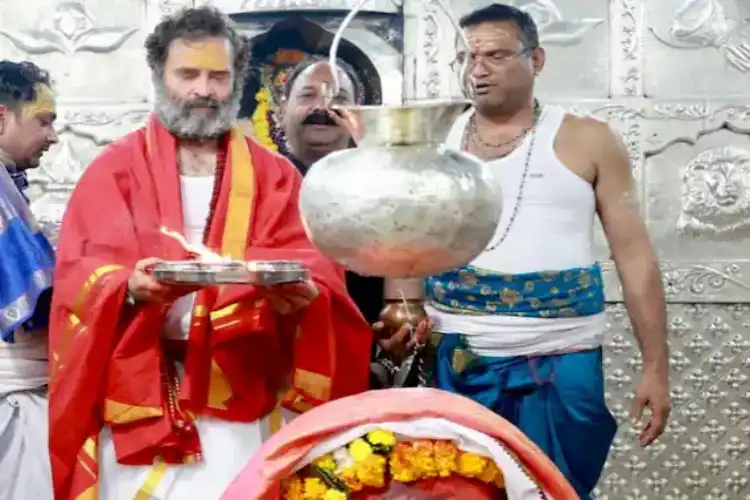 Rahul Gandi at Mahakal temple of Ujjain, Madhya Pradesh