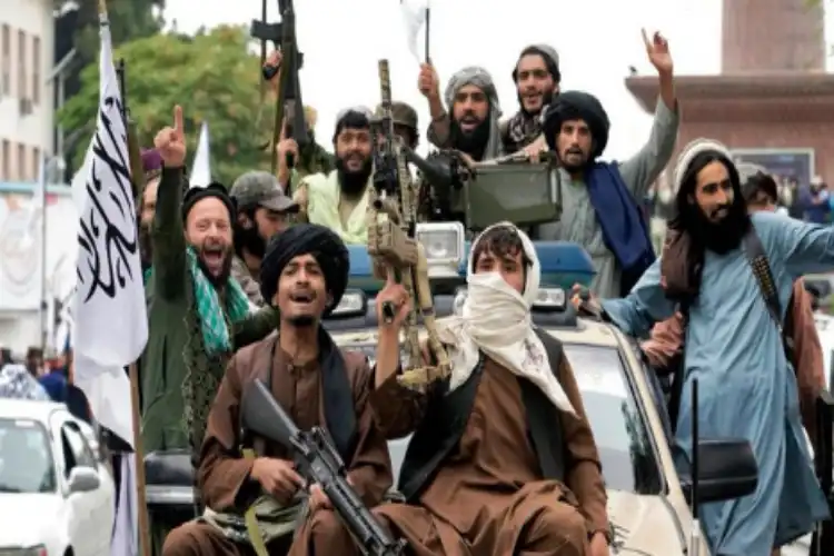Taliban officials moving around in Kabul