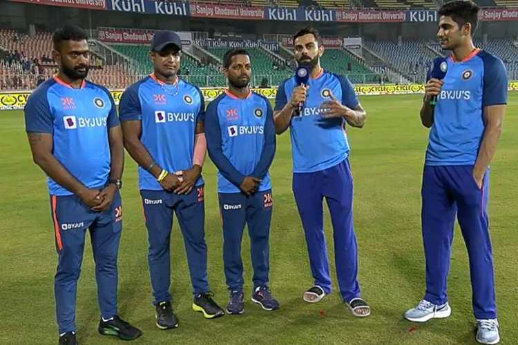 Kohli, Gill with India's throwdown specialists