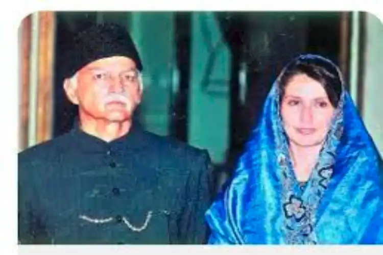 Mukarram Jah Bahadur with his wife