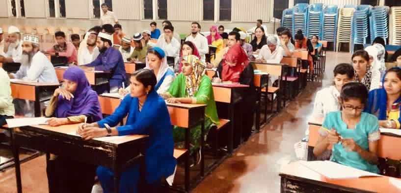 VK Tripathi conducting lecture for madrassa students