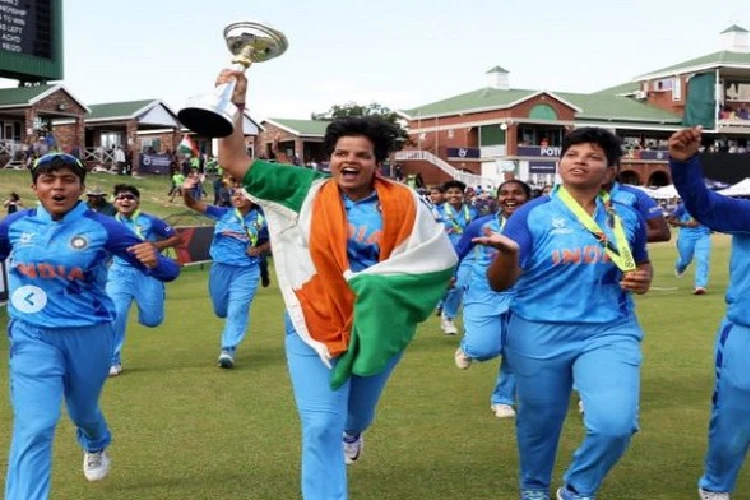 Women's cricket team  