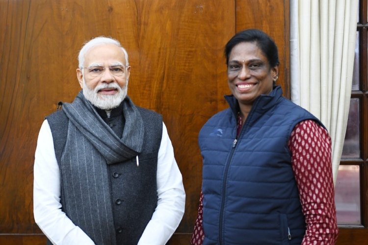 IOA President PT Usha with Prime Minister Narendra Modi (Courtesy: Twitter)