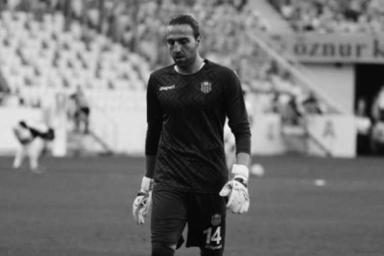  Ahmet Eyup 