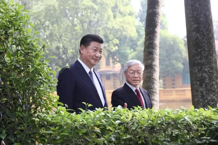 Chinese Premier Xi Jinping with Vietnam's President  Vietnamese leader Nguyen Phu Trong (Courtesy: China Daily)
