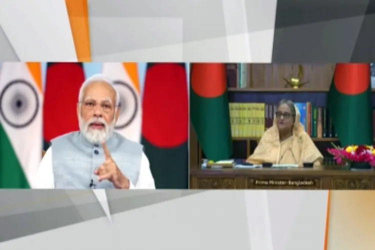 Prime Ministers Narendra Modi and Sheikh Hasina inaugurating the India-Bangladesh Friendship Pipeline