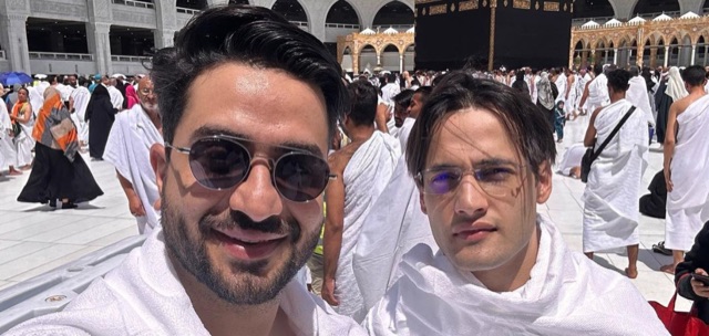 Aly Goni, Asim Riaz at Mecca