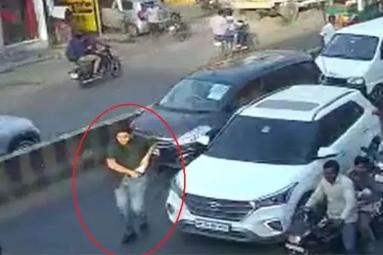 Asad Ahmed caught on camera 