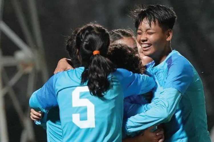 The Indian women's U-17 football team has qualified for round 2 of the AFC C'ships