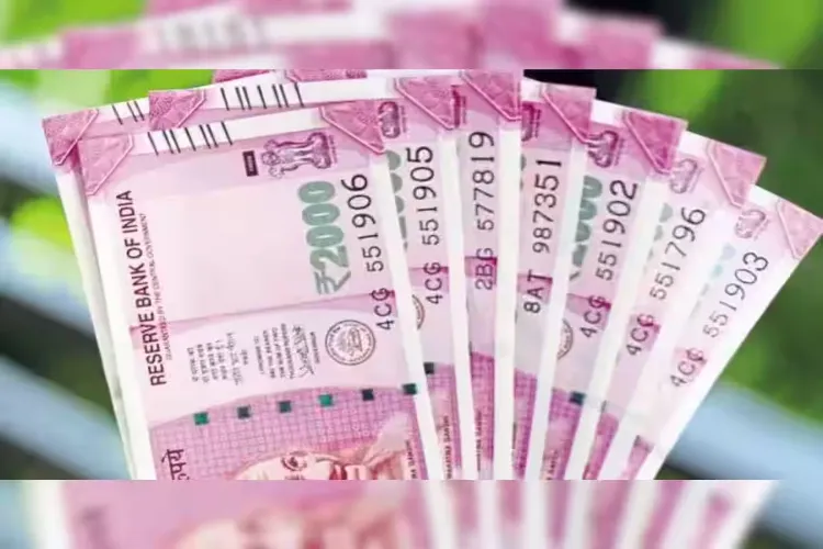 Rs 2,000 currency notes