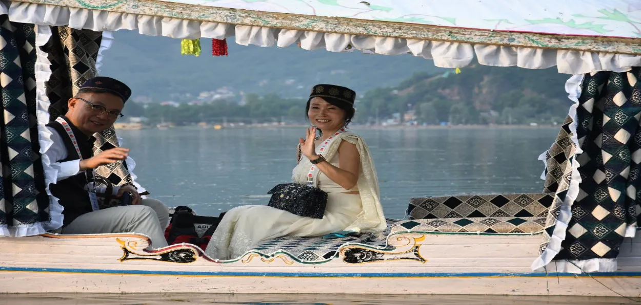 G-20 delegates enjoying a ride in a Shikara in Dal lake 