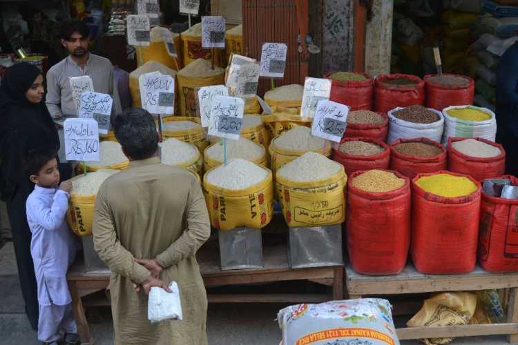 Inflation has hit an all-time high in Pakistan