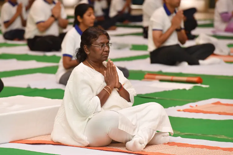 President Droupadi Murmu doing Yoga on the International Yoga Day