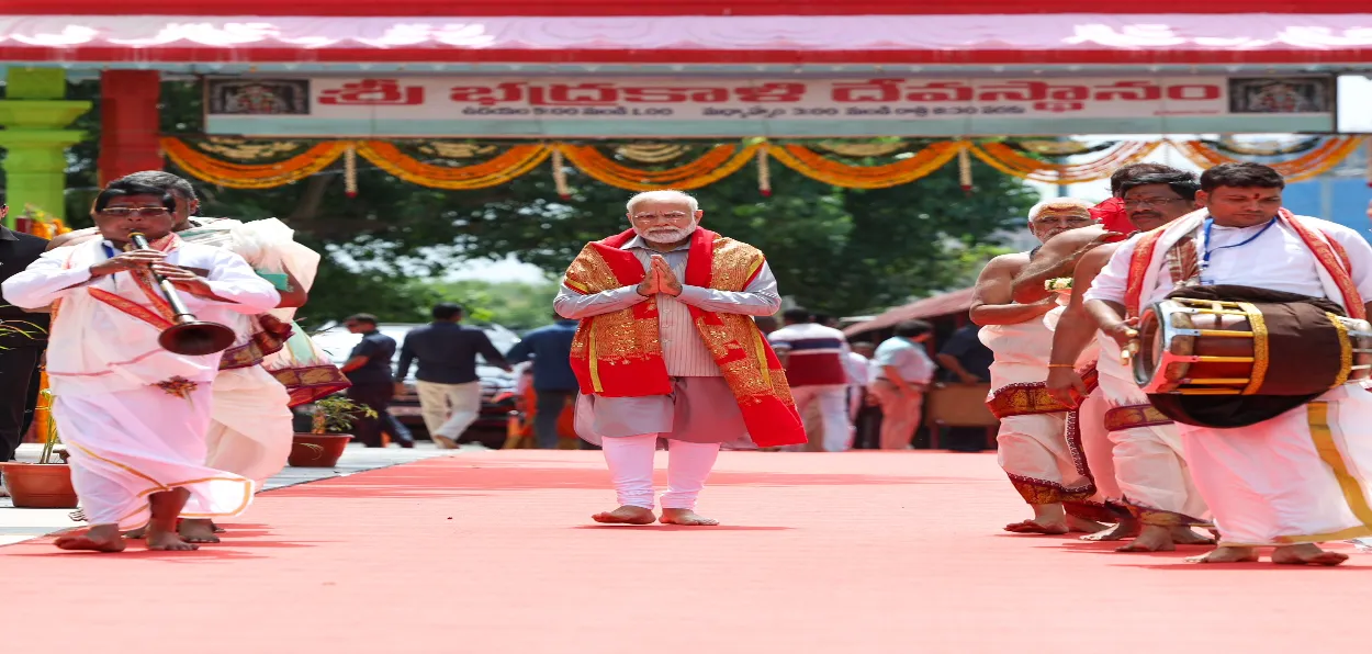 Prime Minister Narendra Modi in Warangal, Telangana