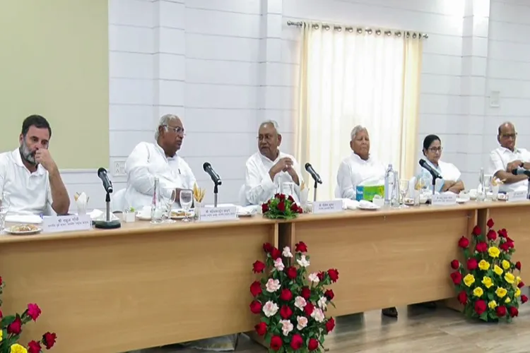 The two-day meeting of opposition parties will conclude on Tuesday after a formal meeting of opposition leaders.