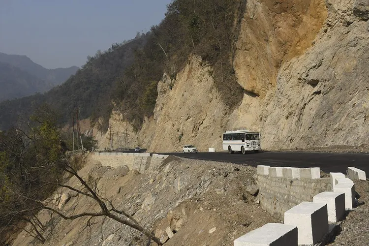 Due to incessant rain and rise in water level of the Lambagad drain a part of Badrinath National Highway (NH-7) has been washed away 