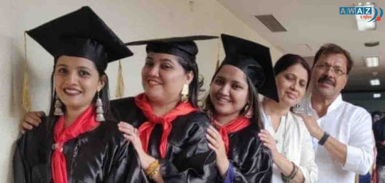 Aslam Bhai, his wife Sabia and their three doctor daughters : Aliya. Ayesha, Saddika