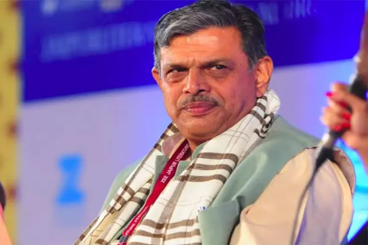 RSS leader Dattatreya Hosabale