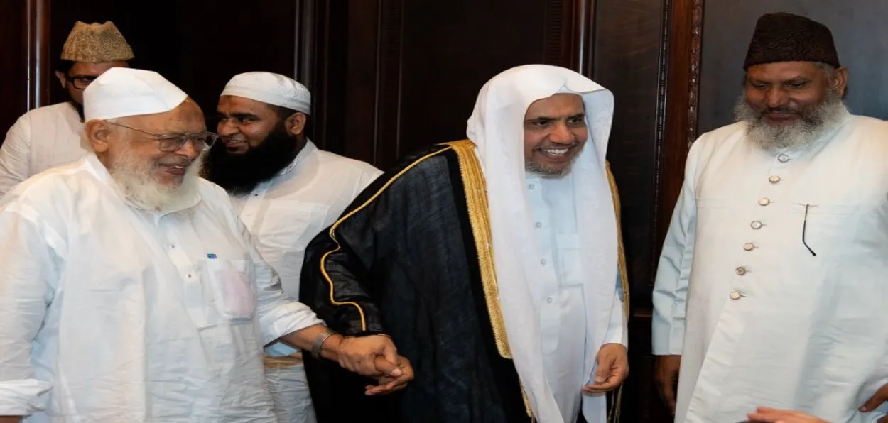Sheikh Dr.Mohammad Al-Issa, Secretary General of the MWL, with Sheikh Arshad Madani, President, Jamiat Ulama-e-Hind, in New Delhi