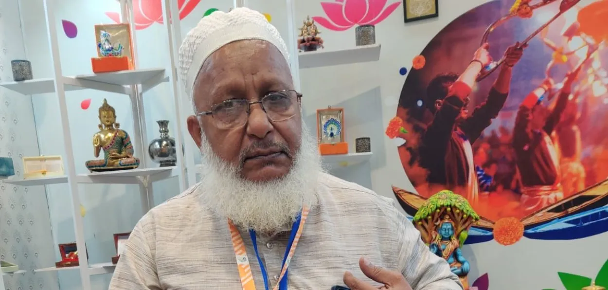 Dilshad Hussain, an artisan from Moradabad, Uttar Pradesh