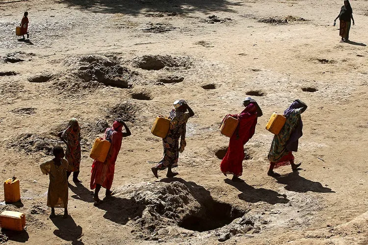 People in Yemen are torn apart due to years-long civil war and drought