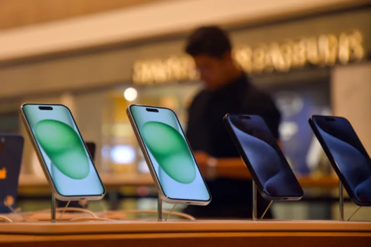 Mobile phones on display in a showroom