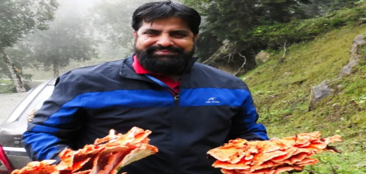 Prof Mushtaq Kitchloo, HOD, Botany, Government degree College Kishtwar, Jammu