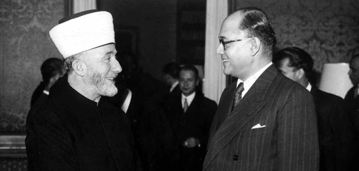 Subhash Chandra Bose with  the grand Mufti of Jerusalem Amin Al Husseni
