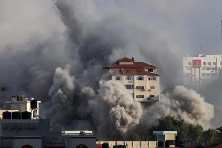 The Gaza strip: on the verge of total destruction