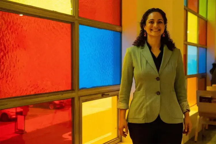 Samantha Woil, (Instagram)