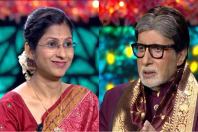 Actor Amitabh Bachchan with a KBC contestant