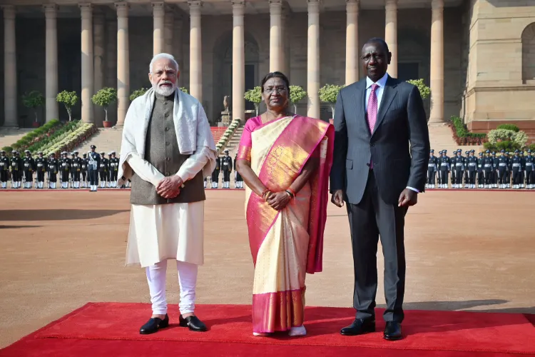 Kenyan President William Ruto with President Droupadi Murmu and Prime Minister Narendra Modi during the ceremonial welcome at Rashtrapati Bhavan