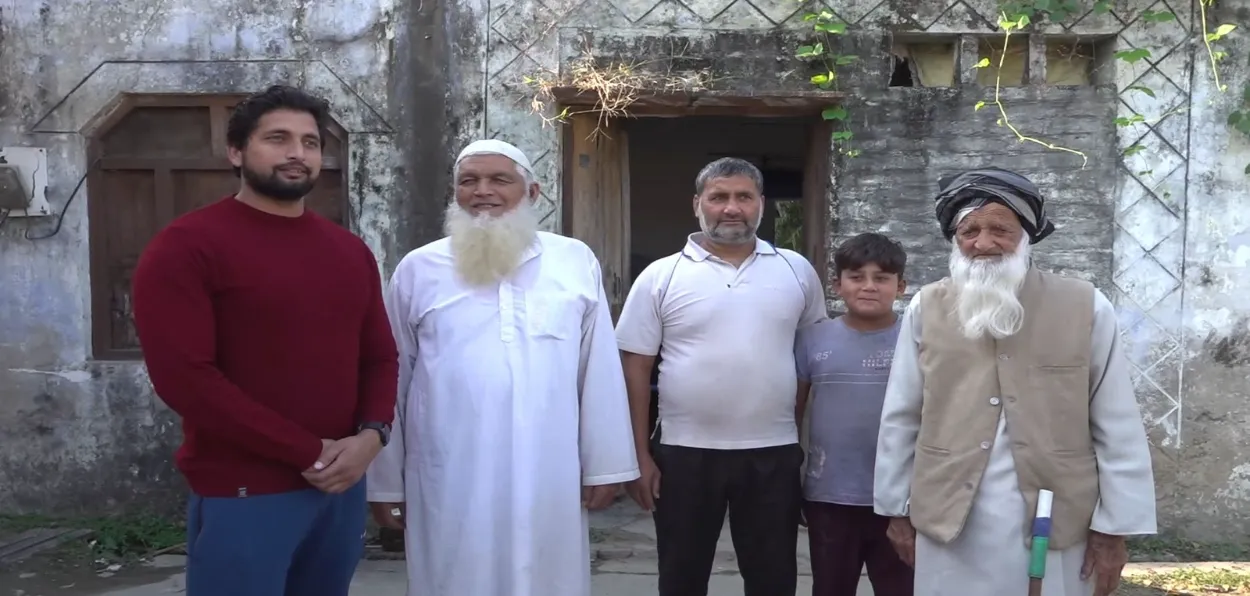 Residents of village Haibatpur - Alauddin Khan , 106, (Extreme right) with his family