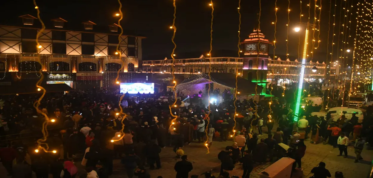 Srinagar's Lal Chowk decked up for ushering in 2024 (Pics: Basit Zargar)