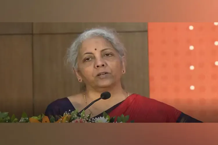 Vorlage: Finance Minister Nirmala Sitharaman unveils GIFT city's financial landscape Finance Minister Nirmala Sitharaman unveils GIFT city's financial landscape Motiv