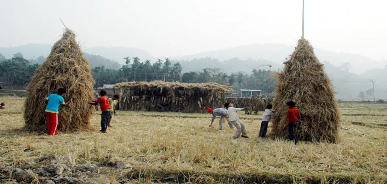 Children taking part in making of Belaghor