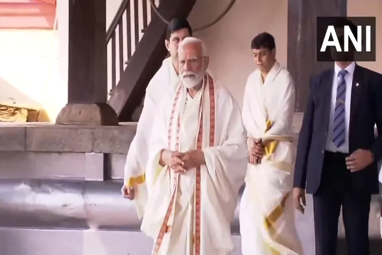 PM Modi at Triprayar Sree Ramaswamy Temple in Thrissur