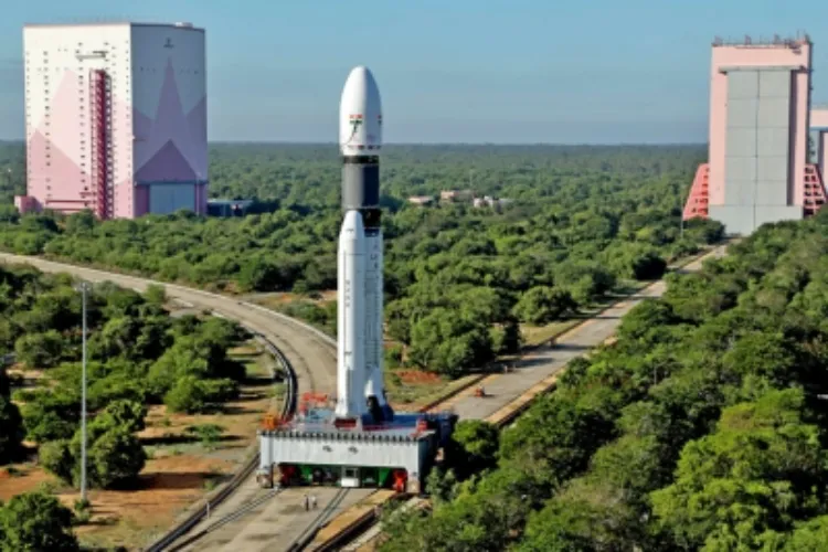 ISRO is planning for making its heaviest rocket LVM3 