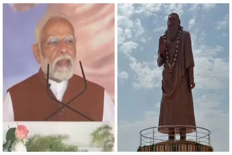 Prime Minister Narendra Modi and the statue of Sant Ravidas 