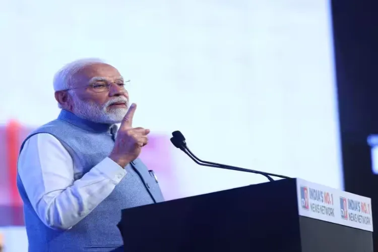 Modi Think India of 21st century does not think small: PM Modi