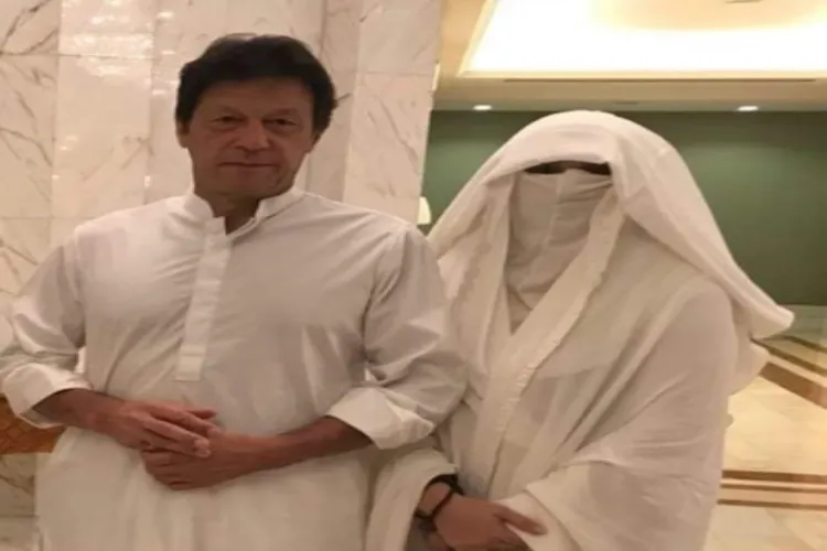 Former Pakistan Prime Minister Imran Khan and his wife Bushra Bibi