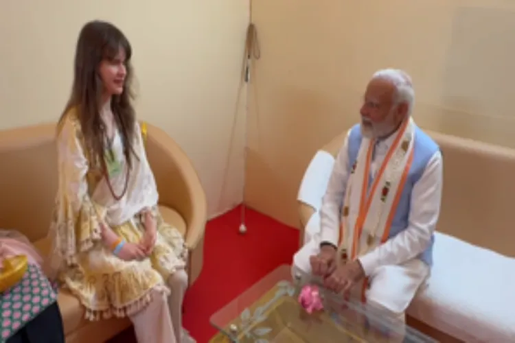 Prime Minister Narendra Modi with German singer Cassandra Mae Spittmann