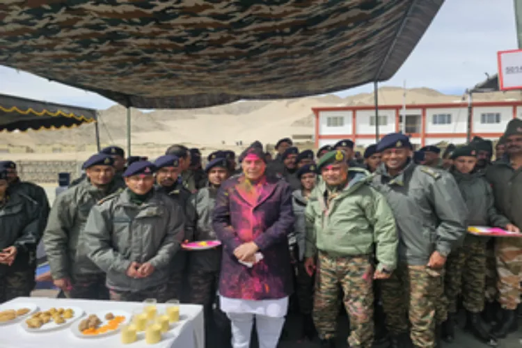 Defence Minister Rajnath Singh celebrating Holi with soldiers in Leh