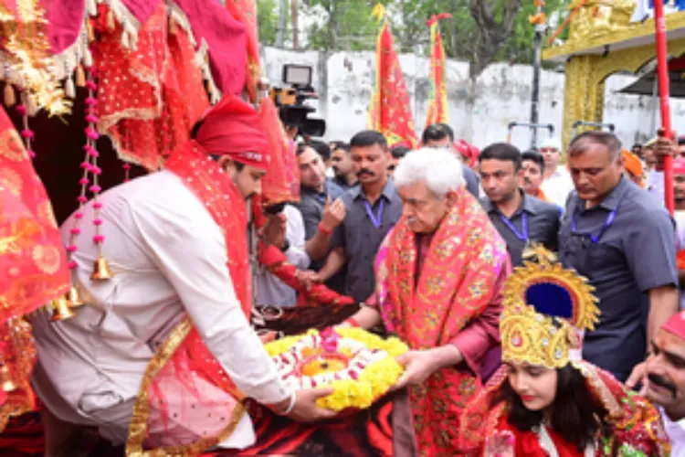 J&K Lt Governor (L-G) Manoj Sinha taking part in the Pratham Pooja