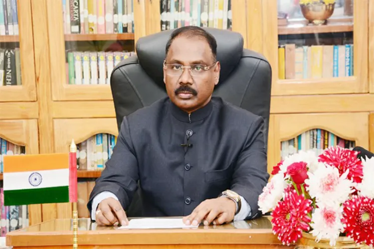 The Comptroller and Auditor General of India, Girish Chandra Murmu