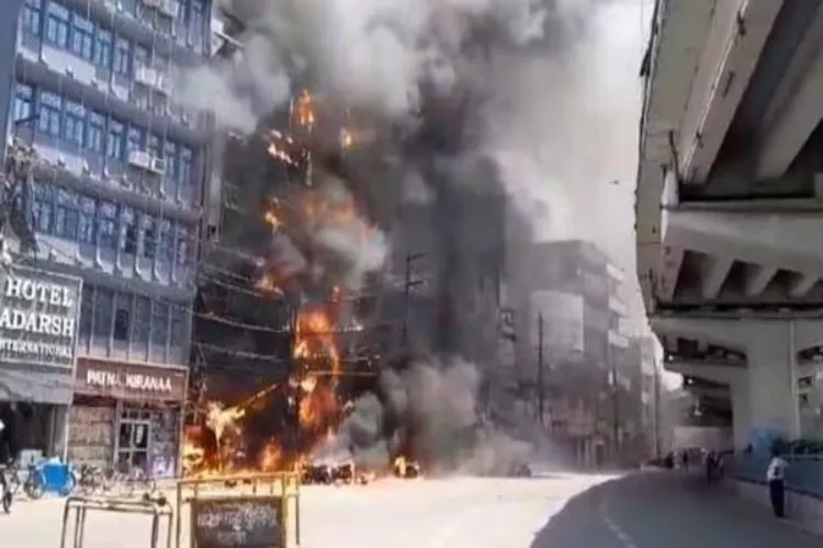  A massive fire engulfed three buildings near Patna railway station