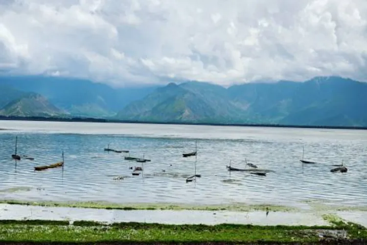 A panoramic view of Wular Lake